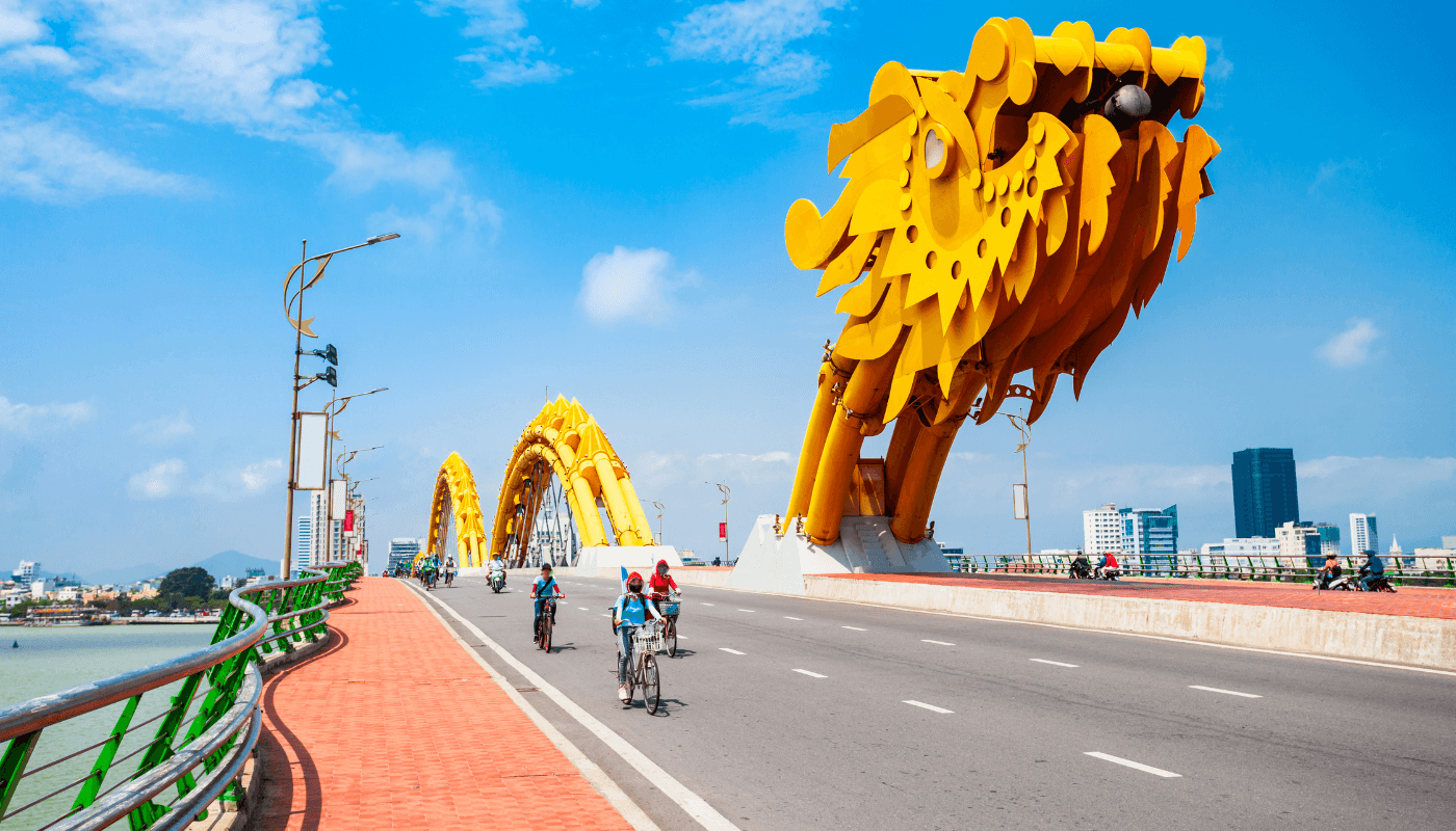 Hué → Da Nang